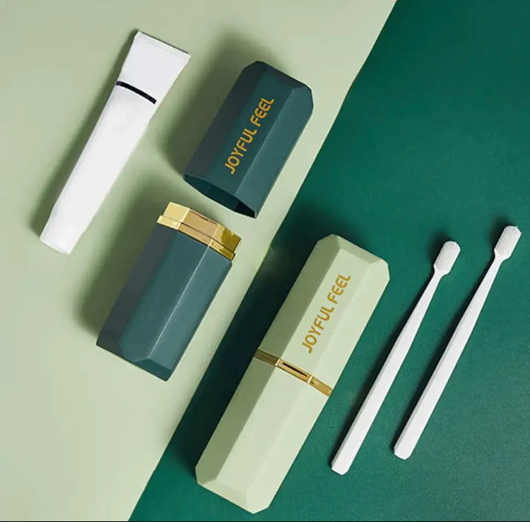 Detachable Brush Holder Travelling Case