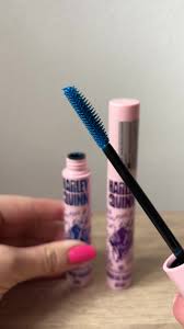 essence Harley Quinn Coloured Mascara  (BLUE)