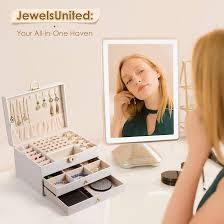 The 3 Layer Jewelry Organizer features three distinct layers, each designed to accommodate various types of jewelry